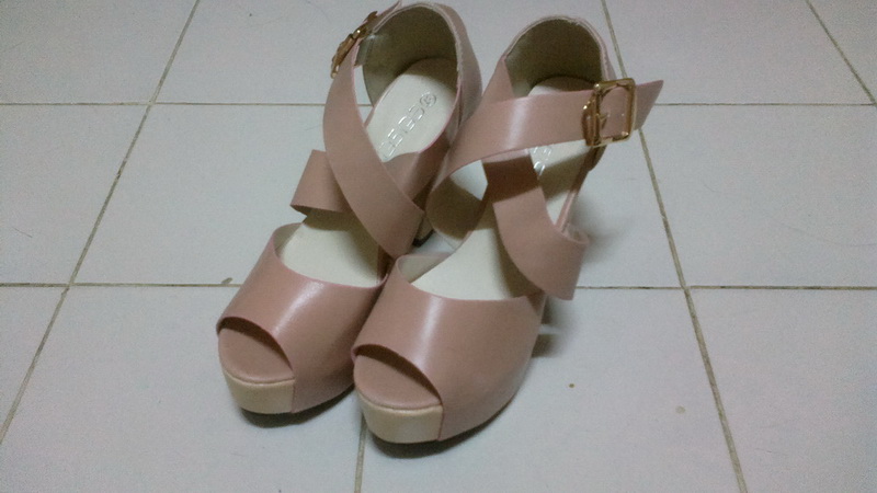review ԹҨ